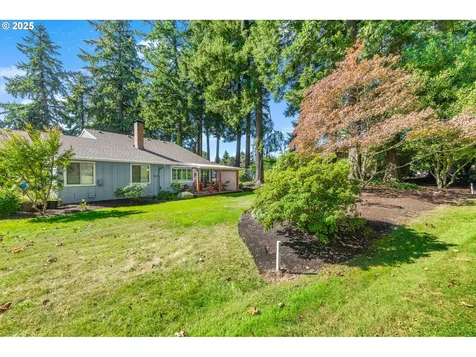 9645 SW Brentwood Place Portland OR 97224