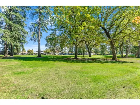 9645 SW Brentwood Place Portland OR 97224