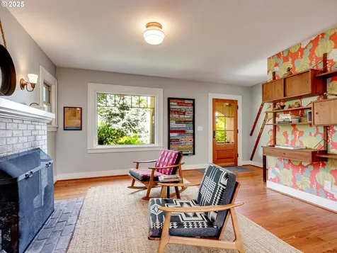 1296 13th Street West Linn OR 97068