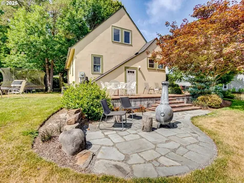 1296 13th Street West Linn OR 97068