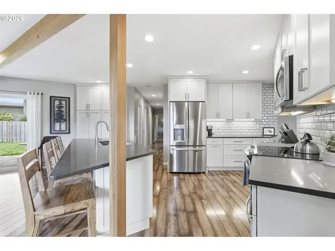 4660 NW 187th Avenue Portland OR 97229