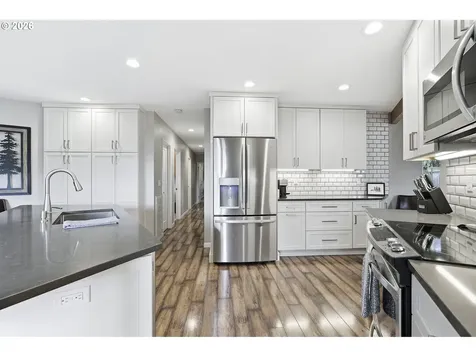 4660 NW 187th Avenue Portland OR 97229