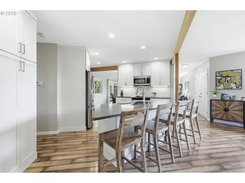 4660 NW 187th Avenue Portland OR 97229