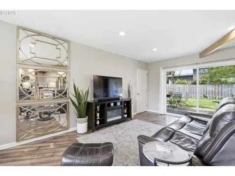 4660 NW 187th Avenue Portland OR 97229