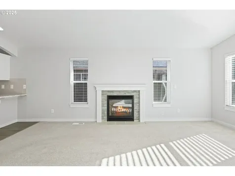 2684 Baines Boulevard Hubbard OR 97032
