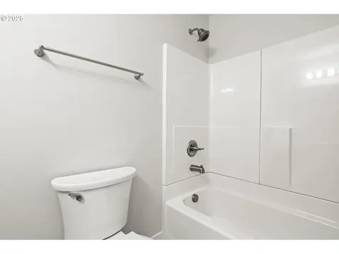 2684 Baines Boulevard Hubbard OR 97032