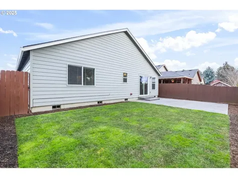 2684 Baines Boulevard Hubbard OR 97032
