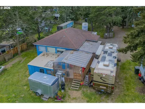 1589 Seagate Avenue Coos Bay OR 97420