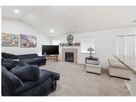 3692 Phantom Way Eugene OR 97402