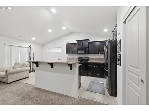 3692 Phantom Way Eugene OR 97402