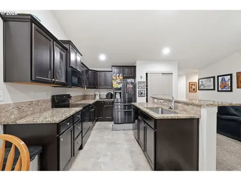 3692 Phantom Way Eugene OR 97402