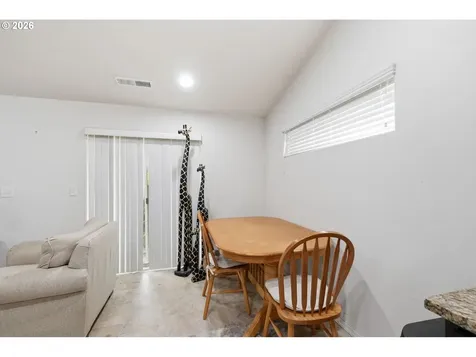 3692 Phantom Way Eugene OR 97402