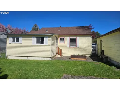 302 SE 2nd Street Enterprise OR 97828
