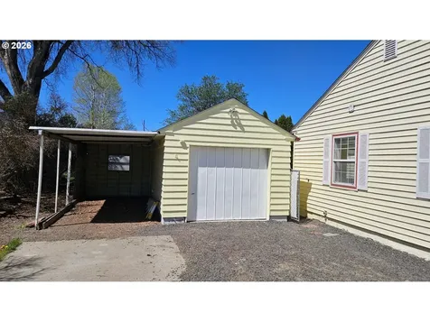 302 SE 2nd Street Enterprise OR 97828