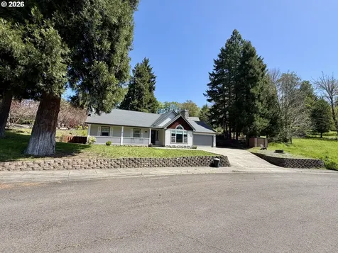 76705 Hazeldell Court Oakridge OR 97463