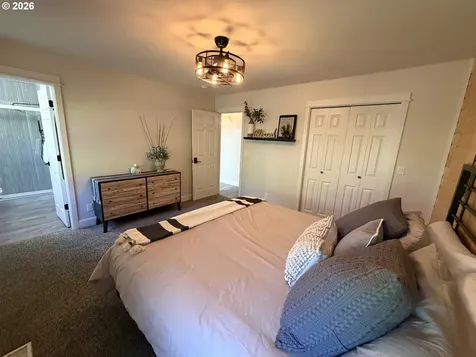 76705 Hazeldell Court Oakridge OR 97463