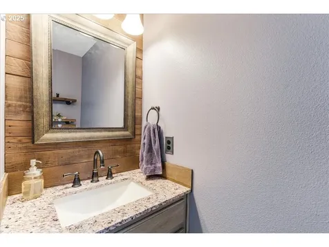 9209 NE 92nd Street Vancouver WA 98662