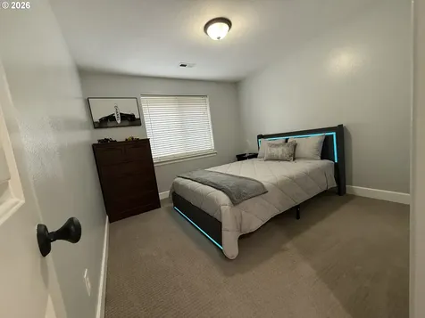 11402 NE 43rd Avenue Vancouver WA 98686