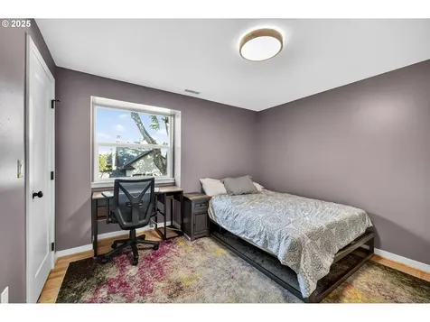 6722 6724 S Virginia Avenue Portland OR 97219