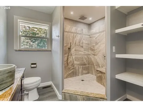 14555 NE Knott Court Portland OR 97230