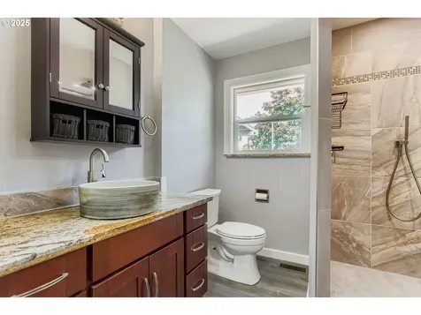 14555 NE Knott Court Portland OR 97230