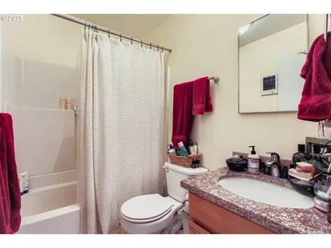 14555 NE Knott Court Portland OR 97230