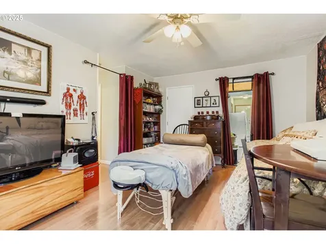 14555 NE Knott Court Portland OR 97230
