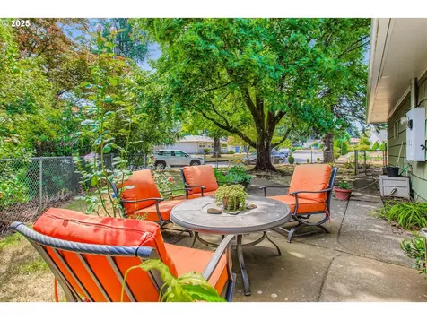 14555 NE Knott Court Portland OR 97230