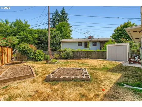 14555 NE Knott Court Portland OR 97230