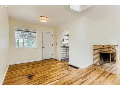 14555 NE Knott Court Portland OR 97230