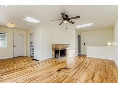 14555 NE Knott Court Portland OR 97230