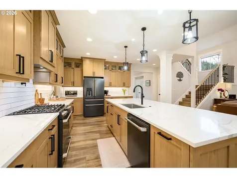 1160 Bedlington Terrace Silverton OR 97381