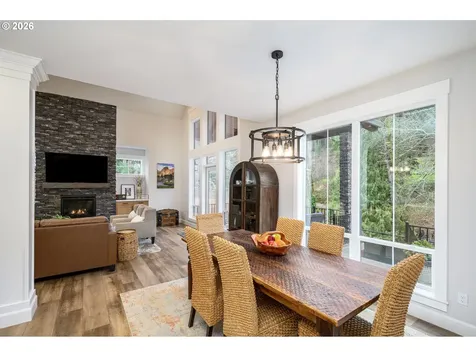 1160 Bedlington Terrace Silverton OR 97381