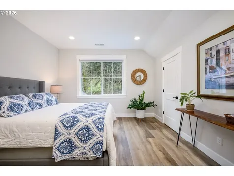 1160 Bedlington Terrace Silverton OR 97381