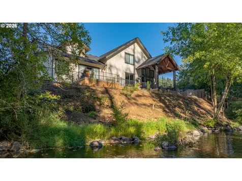 1160 Bedlington Terrace Silverton OR 97381