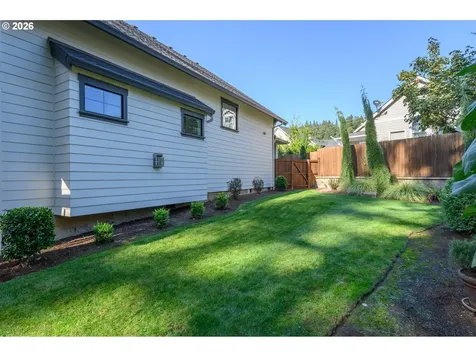 1160 Bedlington Terrace Silverton OR 97381