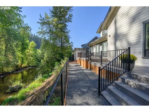 1160 Bedlington Terrace Silverton OR 97381