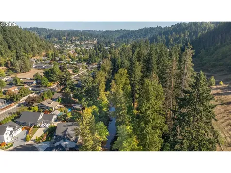 1160 Bedlington Terrace Silverton OR 97381