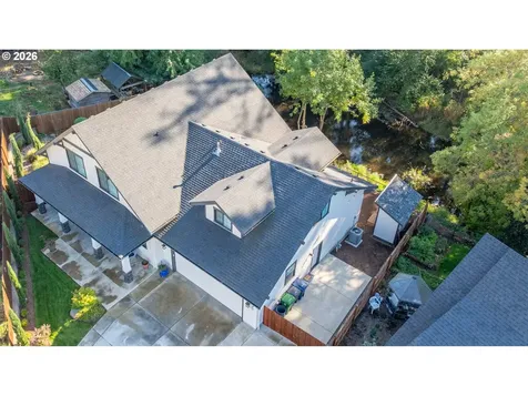 1160 Bedlington Terrace Silverton OR 97381