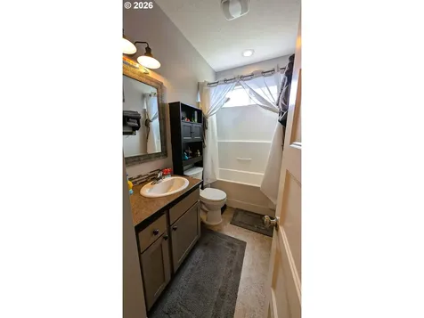 145 NE 71st Street Newport OR 97365