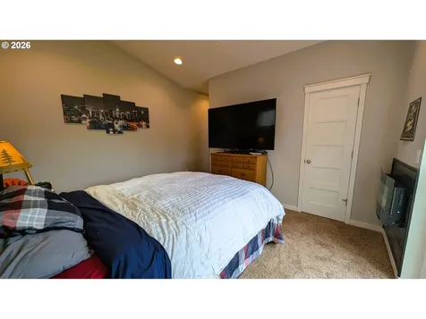 145 NE 71st Street Newport OR 97365