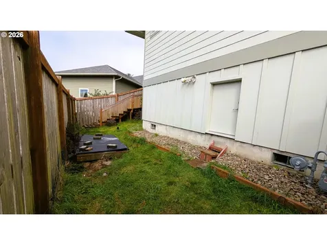 145 NE 71st Street Newport OR 97365