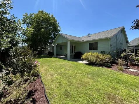 128 Watusi Court Winston OR 97496