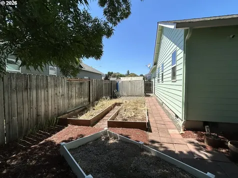 128 Watusi Court Winston OR 97496