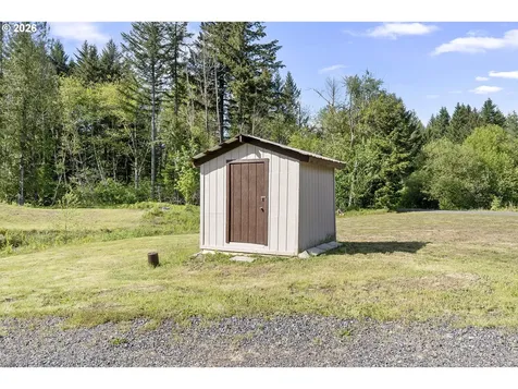 252 Blackledge Road Carson WA 98610