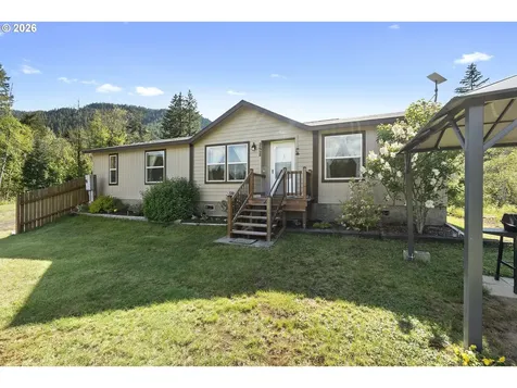 252 Blackledge Road Carson WA 98610
