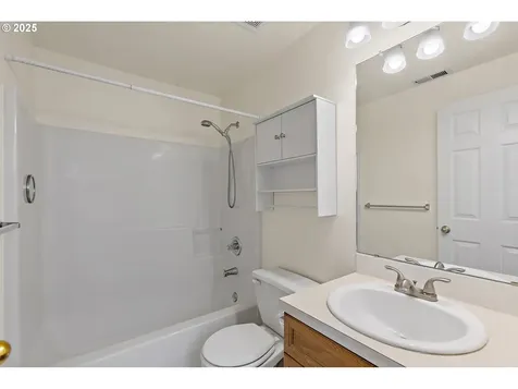 20372 SW Verona Court Beaverton OR 97003