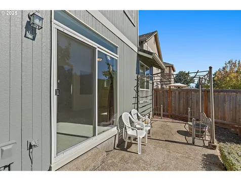 20372 SW Verona Court Beaverton OR 97003