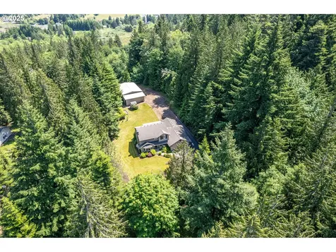 230 S Maple Hill Road Kelso WA 98626