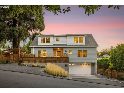 905 Laurel Street Lake Oswego OR 97034